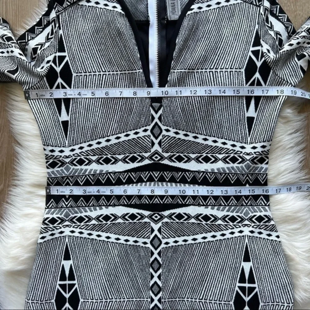 Yoana Baraschi Black & White Patterned Sheath Dress SzL - Picture 4 of 9